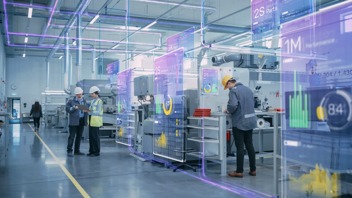 Cloud Computing in Manufacturing: Solutions to Stay on Top